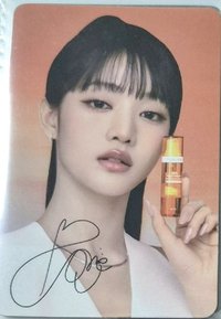 大臉妮