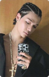 FAMOUS el 2.0 幸運卡 
