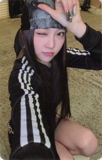 FAMOUS yg 團封預售 特典卡 