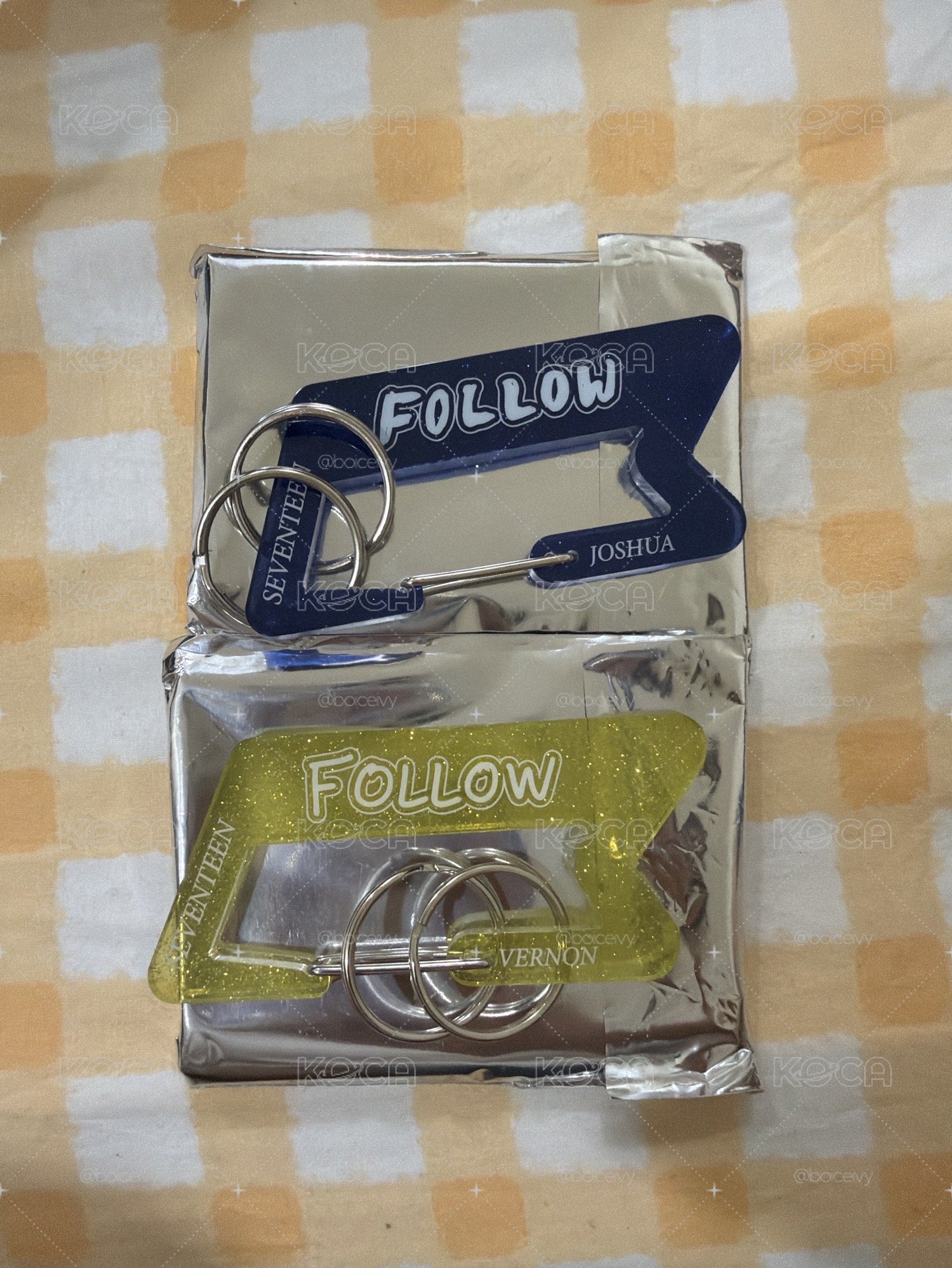 FOLLOW AGAIN 登山扣 秀率