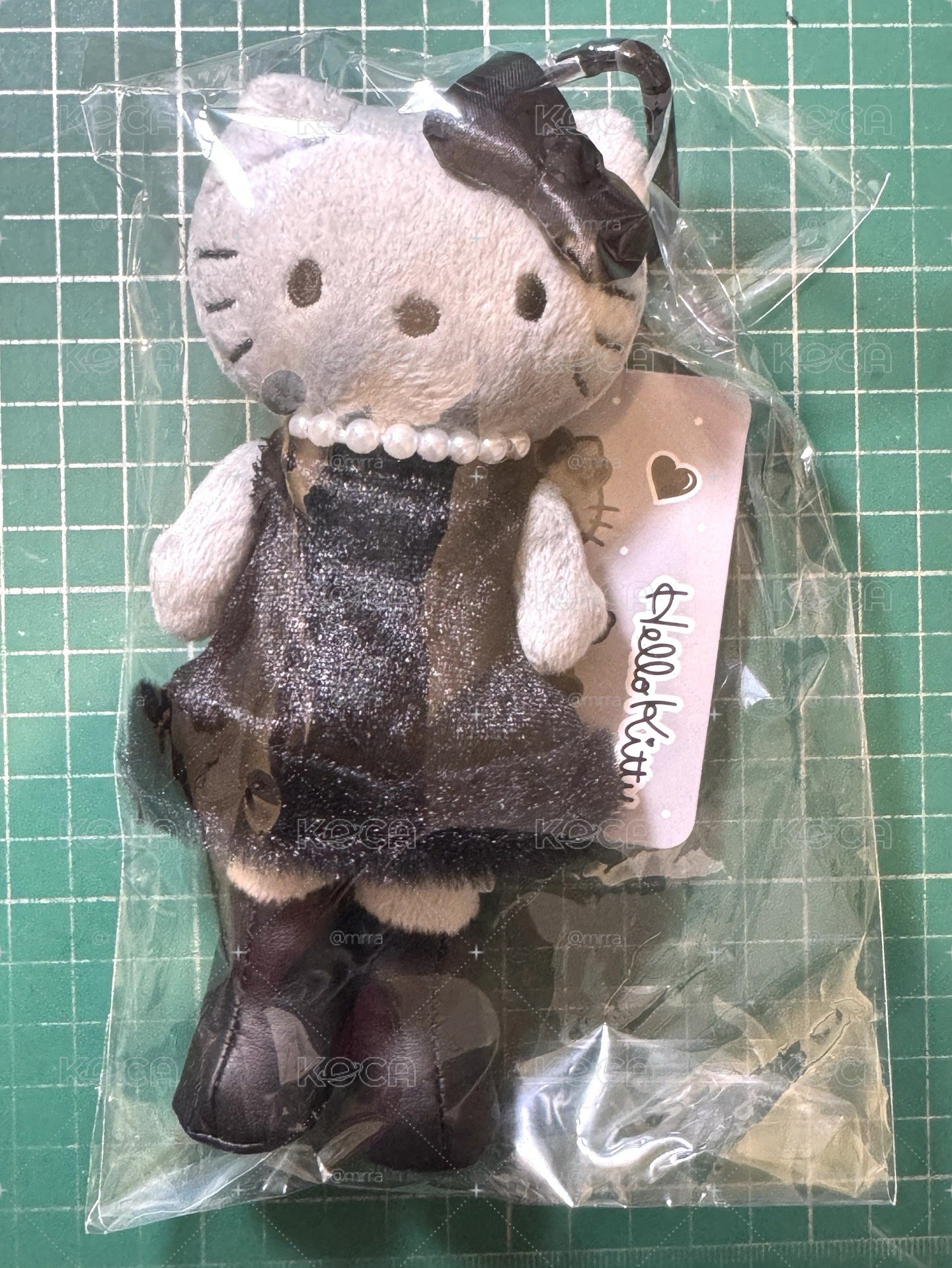 Hello Kitty 長腿黑天使系列吊飾