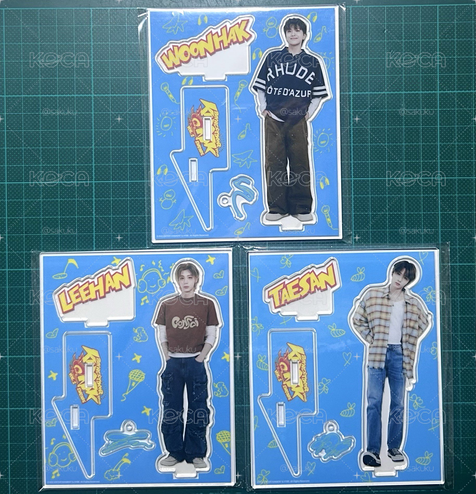 Knock On 一巡日安 壓克力立牌 