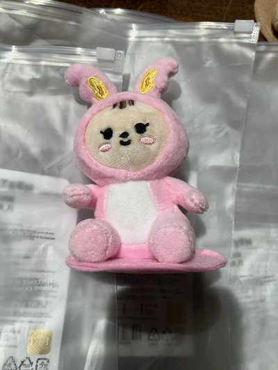 漢榮碩燦坐娃