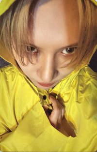 Atmos 石頭專 特典卡 雨衣
