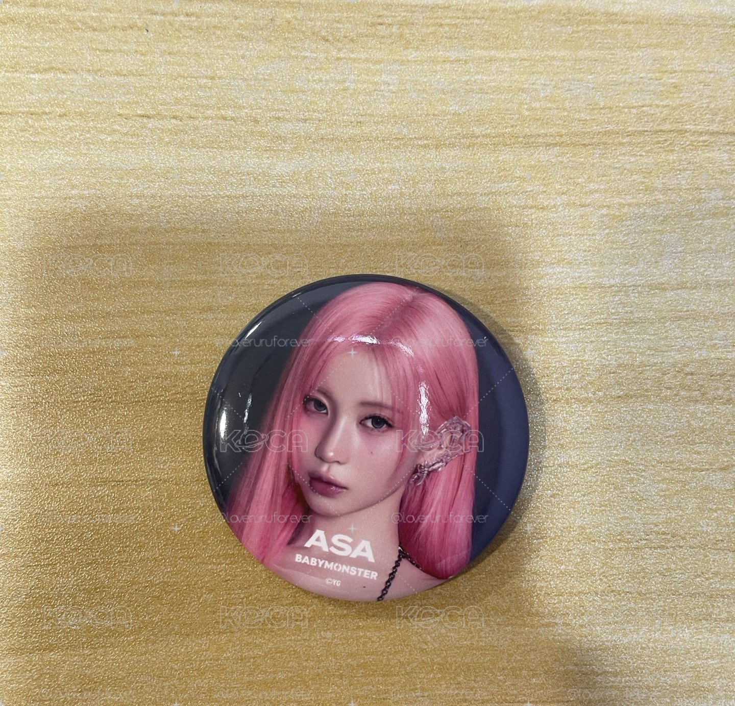 BABYMONSTER 日週 춤 (CHOOM)徽章 