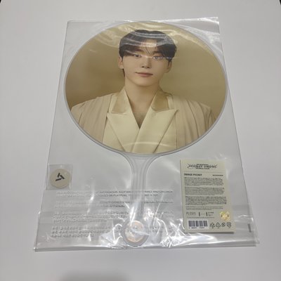 奎 23克拉島粉扇 + 寛 Right here 金扇