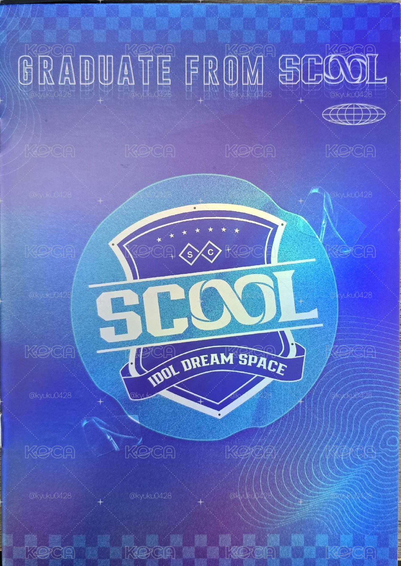 SCOOL 畢業場刊 親簽