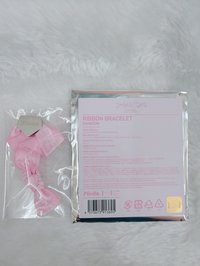 秀粉緞帶手環