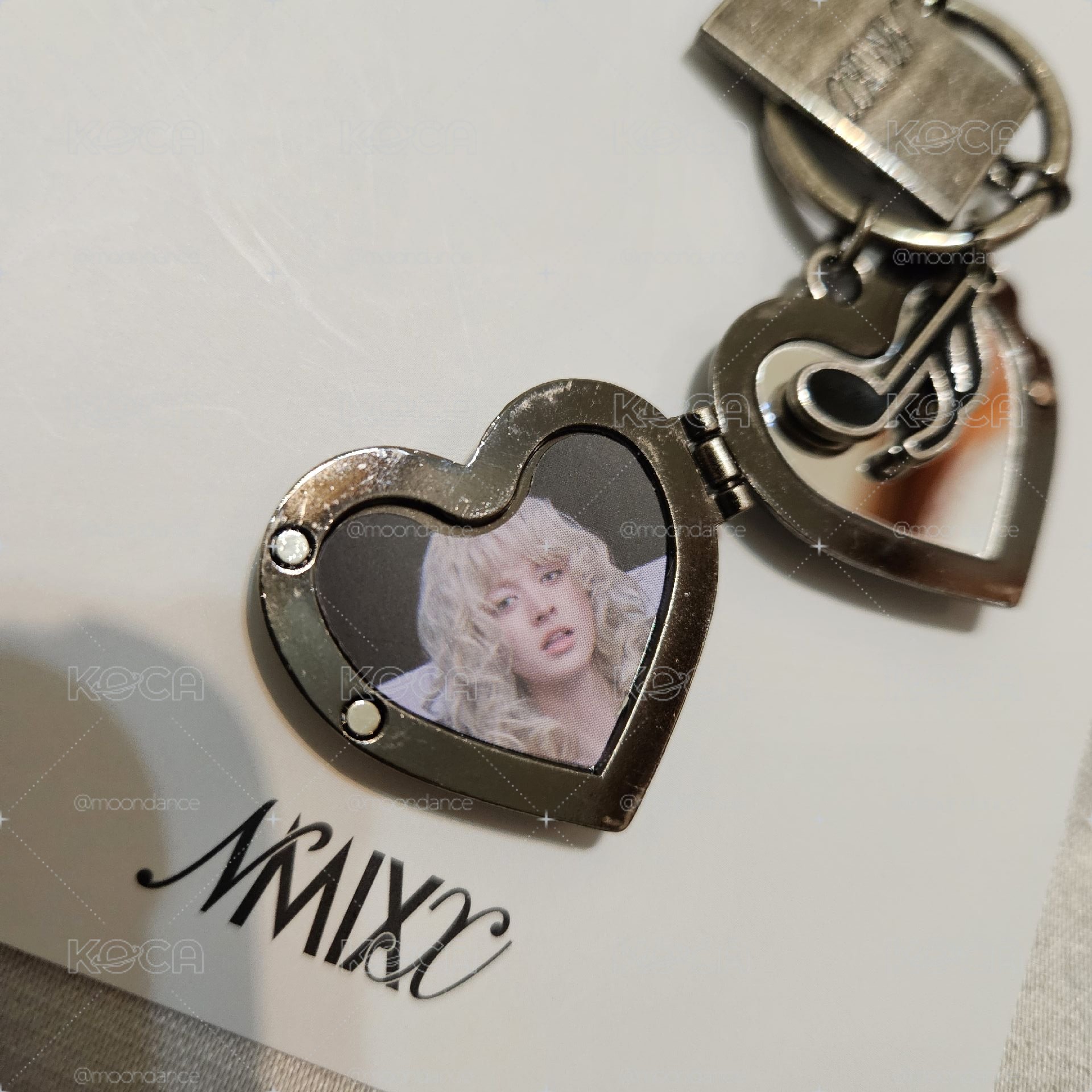 NMIXX Heavy Serenade ms 快閃店 鏡子 鑰匙圈吊飾 莉莉 Lily