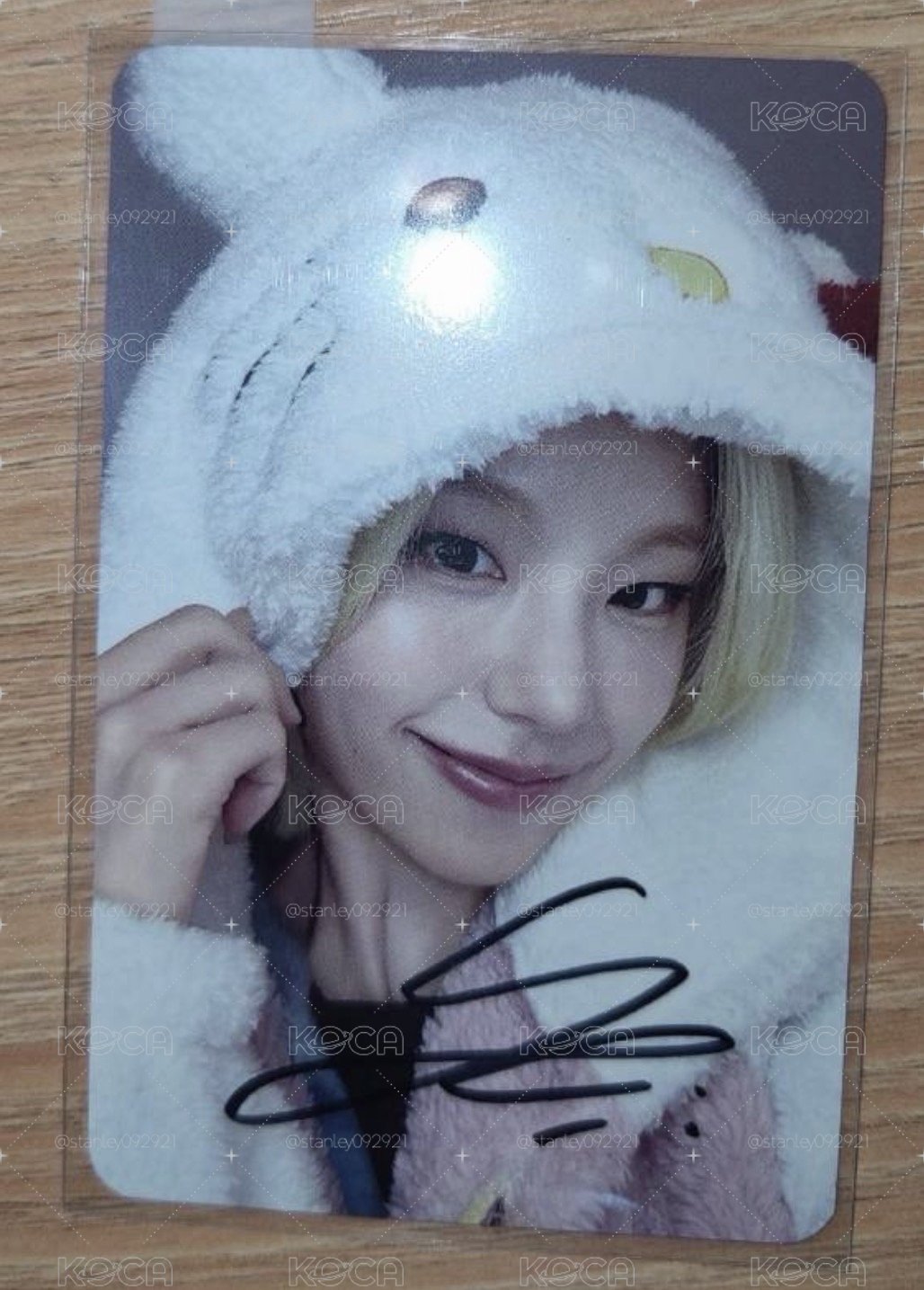 Yeji ms hellokitty志 親簽卡