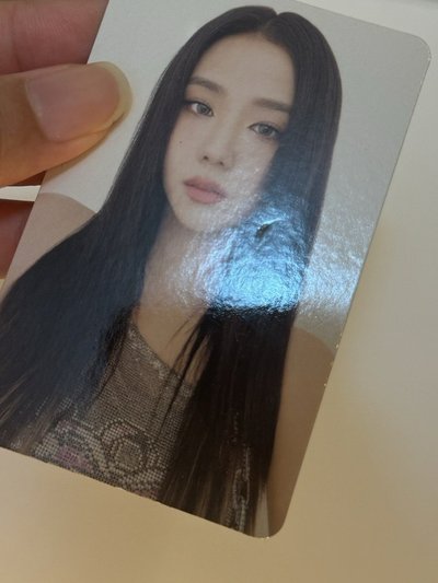 Jisoo Born pink專卡