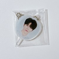 李燦
