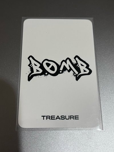 BOMB 造型小卡