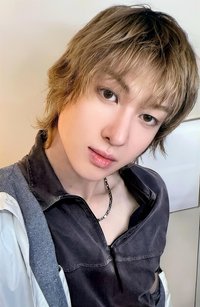 迷二 yzy 3.0 幸運卡 