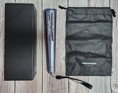 二手 LE SSERAFIM 官方手燈 應援棒