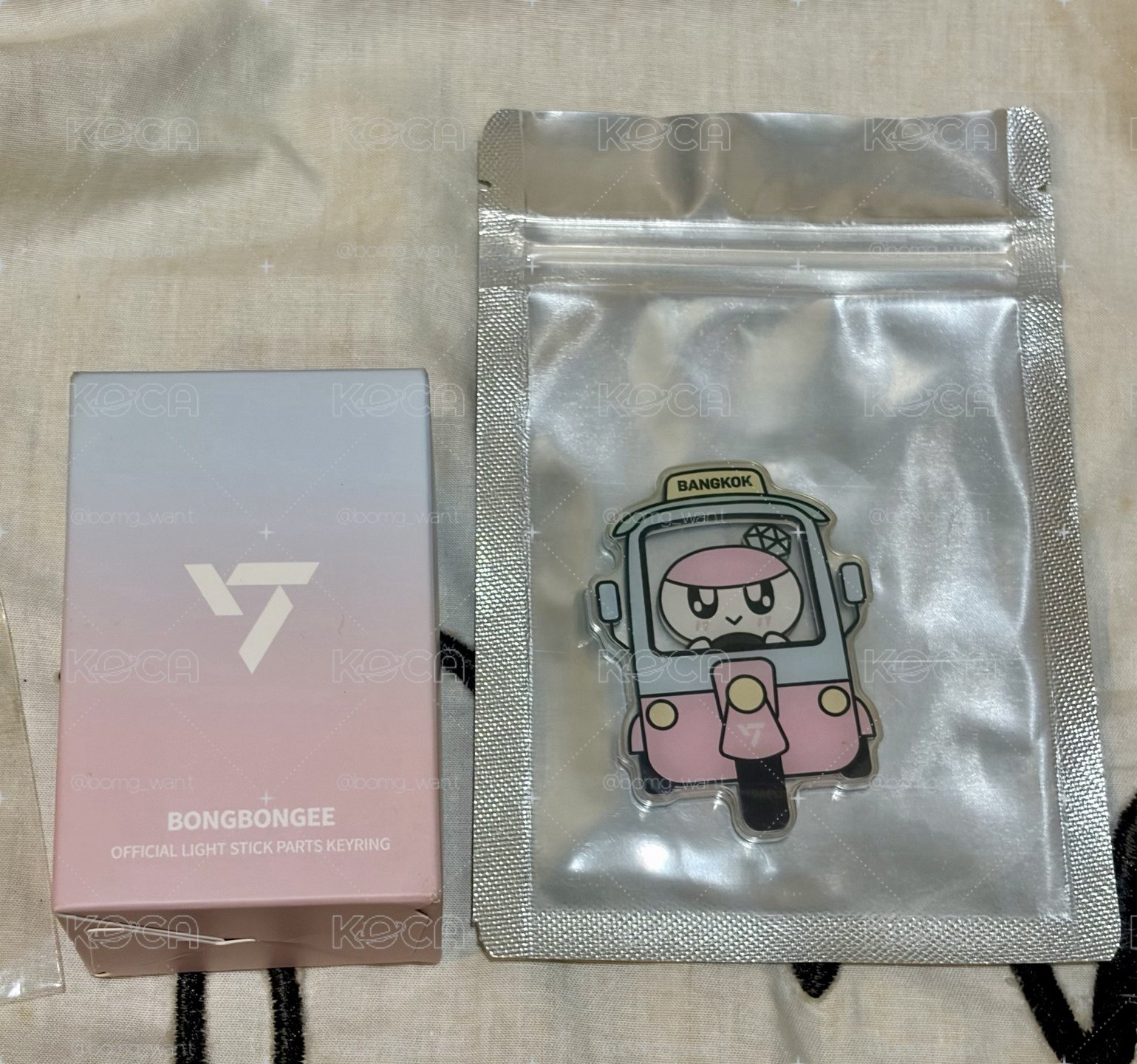【🤙區】蹦蹦 手燈吊飾 磁鐵 曼谷限定