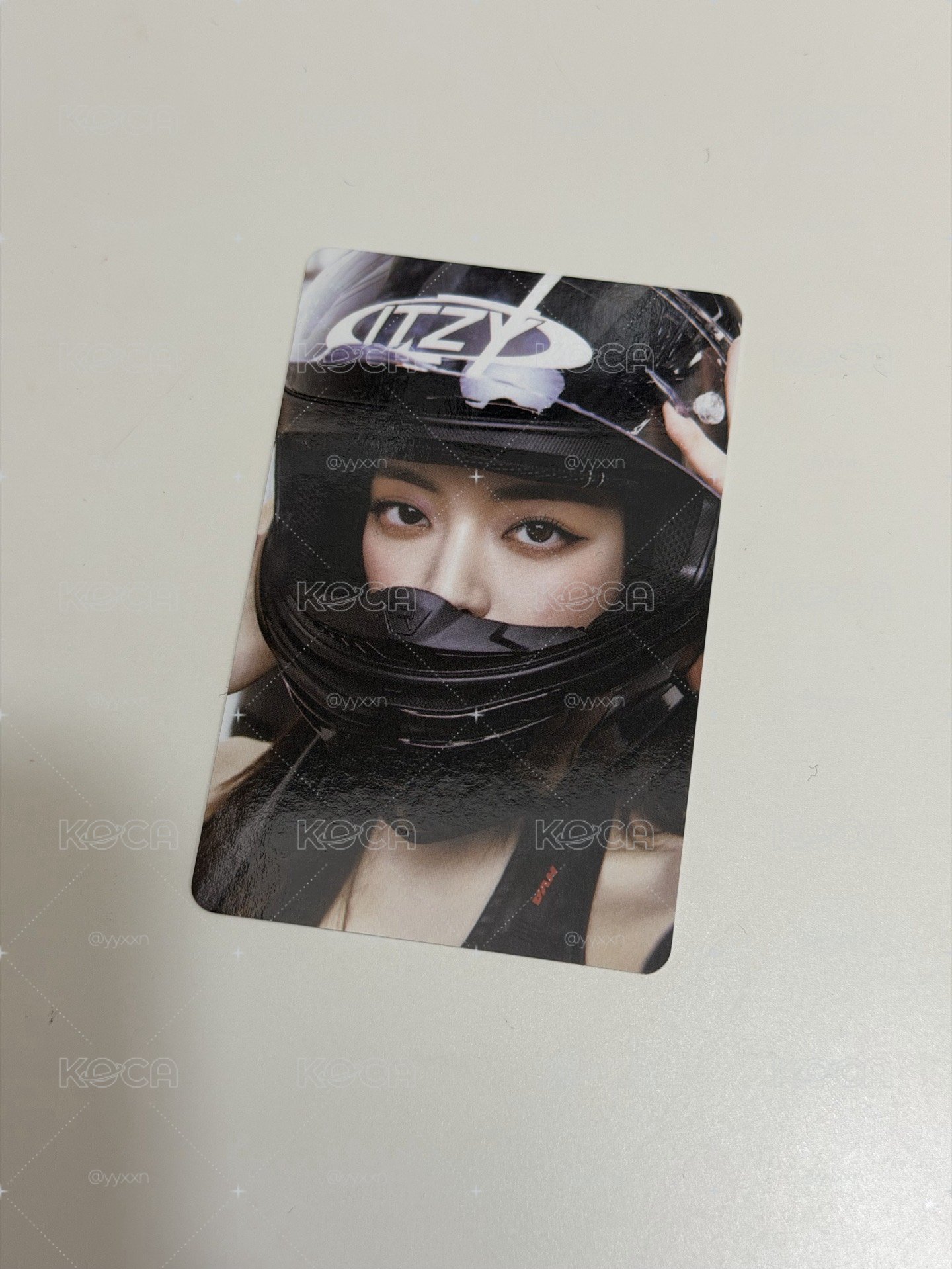 ITZY三巡隨機卡 安全帽娜