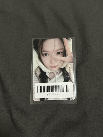 Focus kms簽售2.0 中背 Yeon 原袋未拆