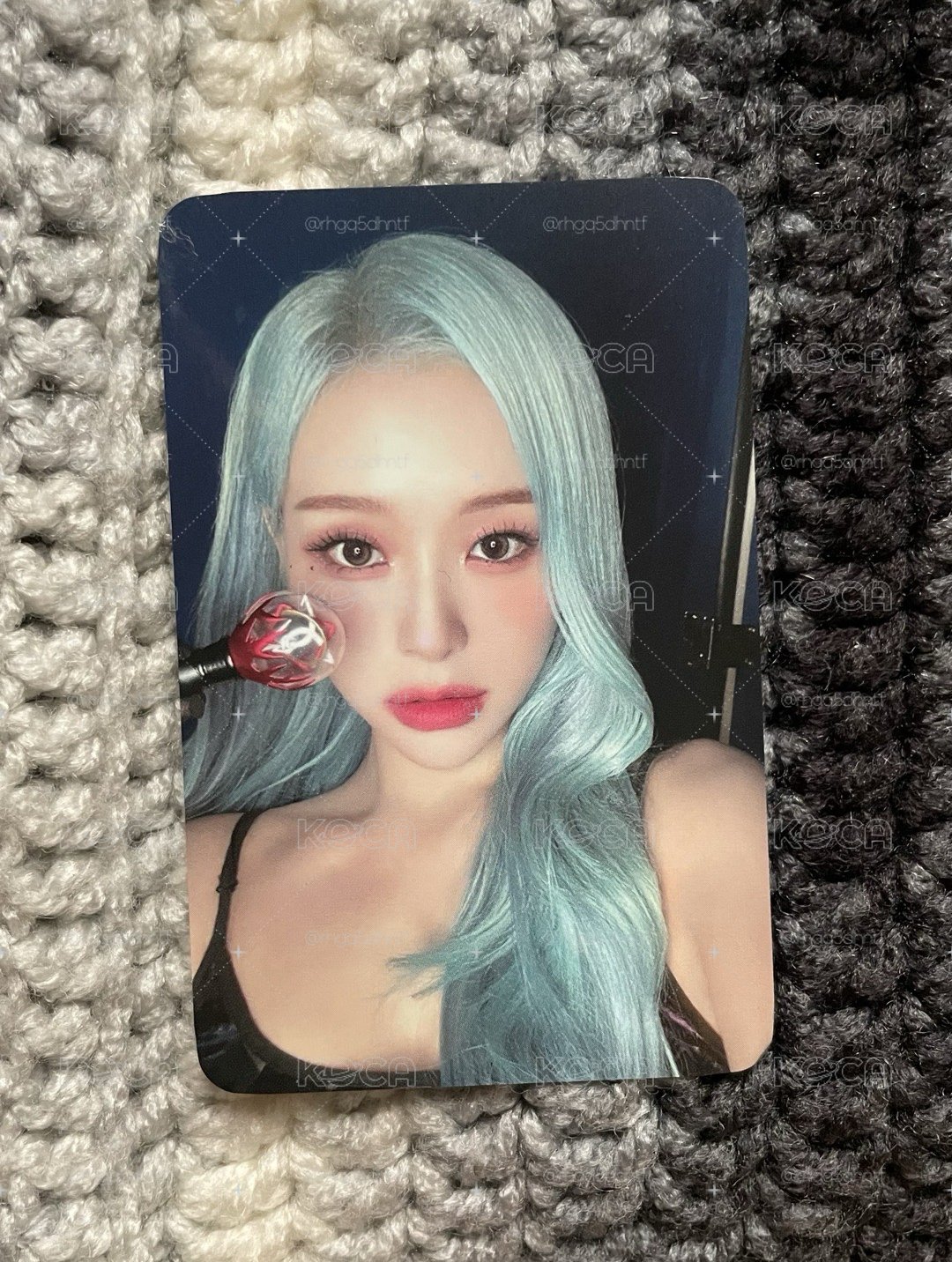 Gahyun 迷你手燈卡