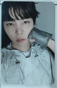 Johnny 滿額卡