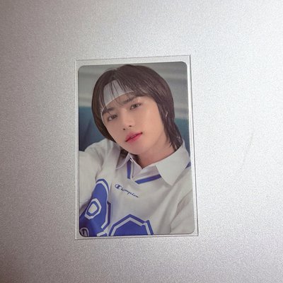 圭 4OIN