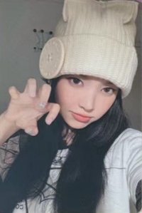 MAMIHLAPINATAPAI yzy 1.0 幸運卡 