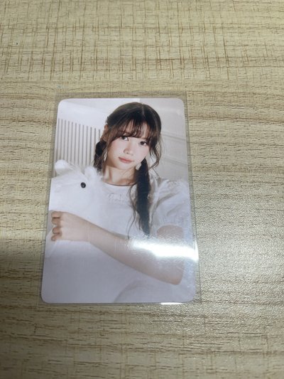 Yeon年曆隨機卡