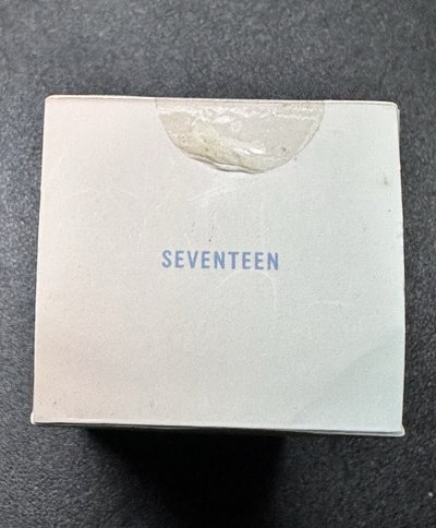 SEVENTEEN 三代小手燈