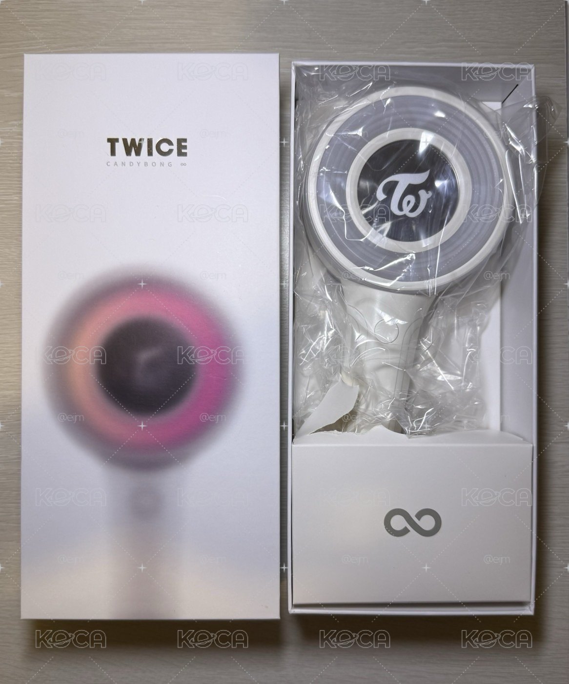 Twice 全新已拆未使用 三代手燈