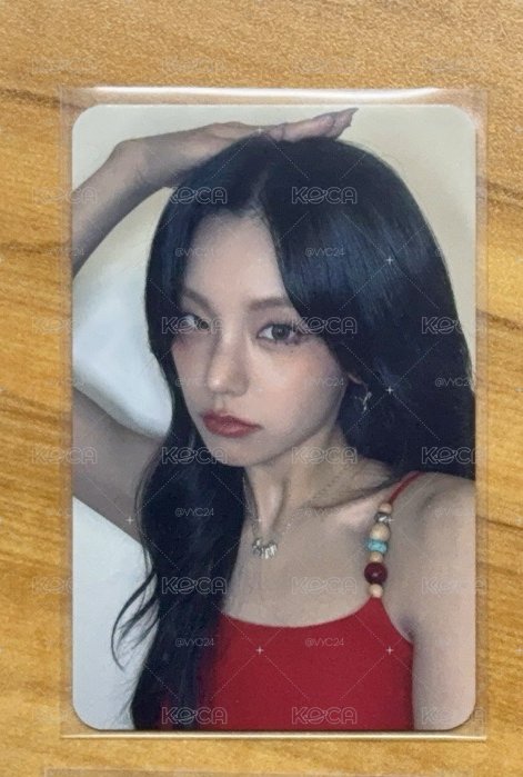 ITZY YEJI AIR BDM 紅衣志