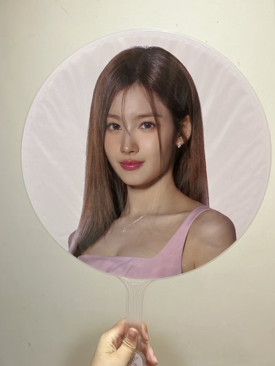 Sana王扇