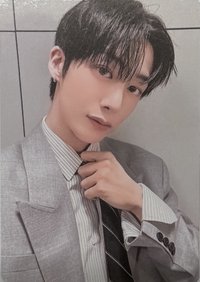 LOVE ME “love me or not” 專輯卡 