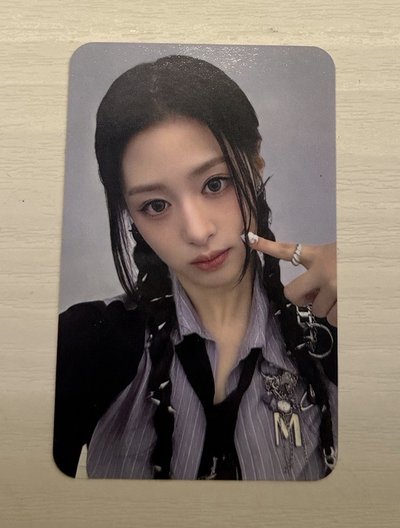 Ahyeon wvs滿額賢