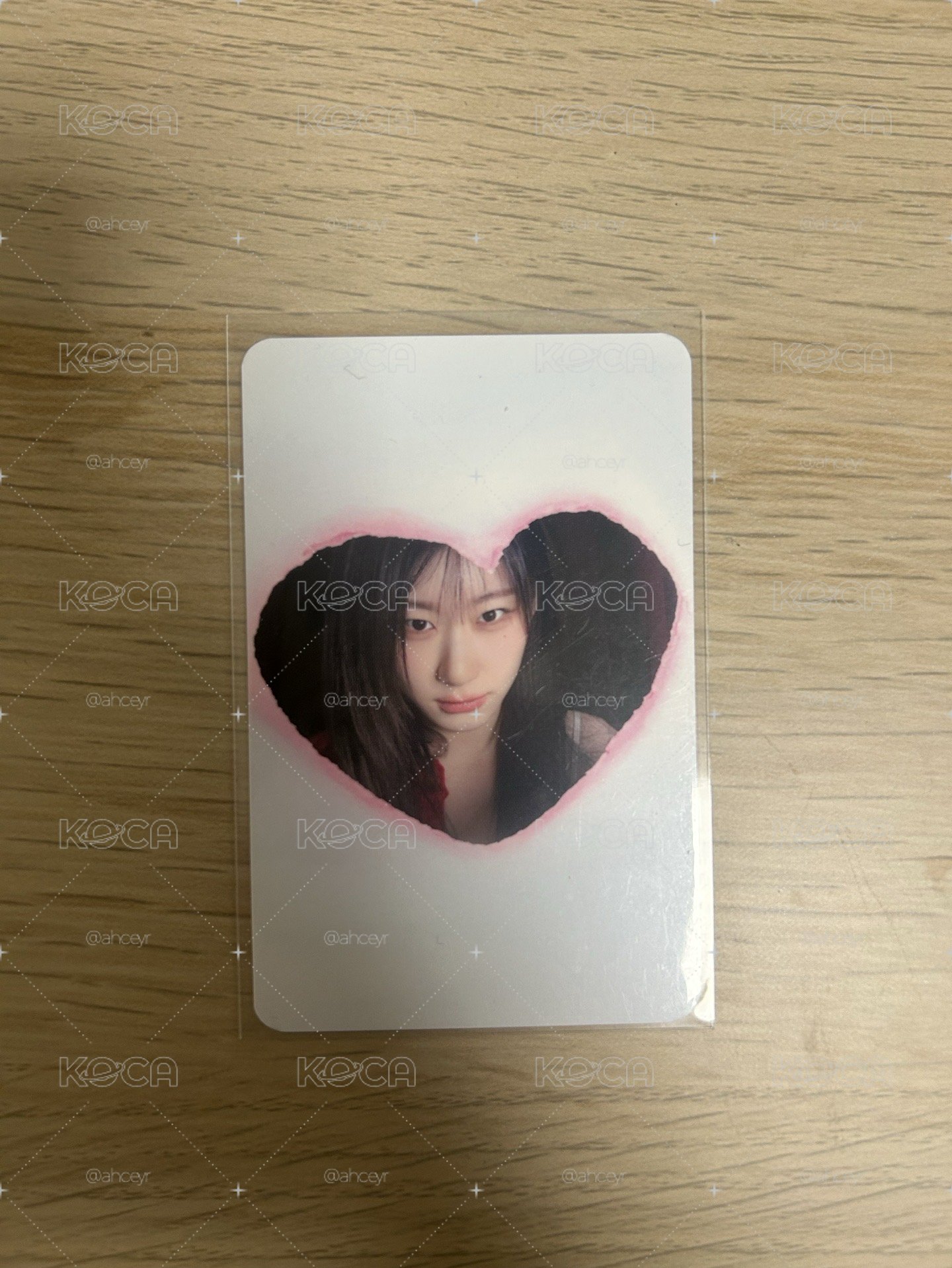 ITZY 彩領 愛心框