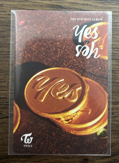 MOMO🩷YES or YES預售禮