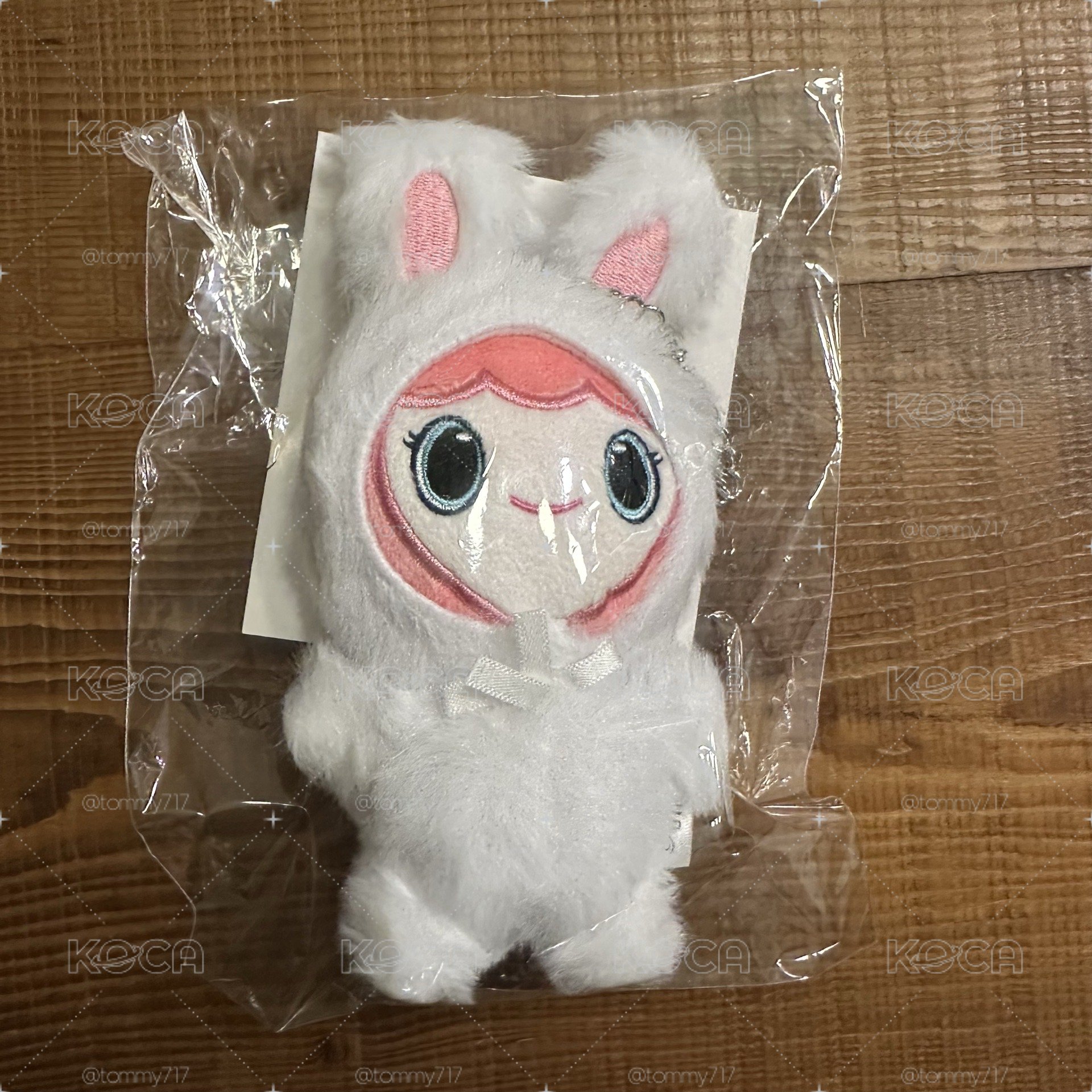 MISAMO play Momo吊娃 全新