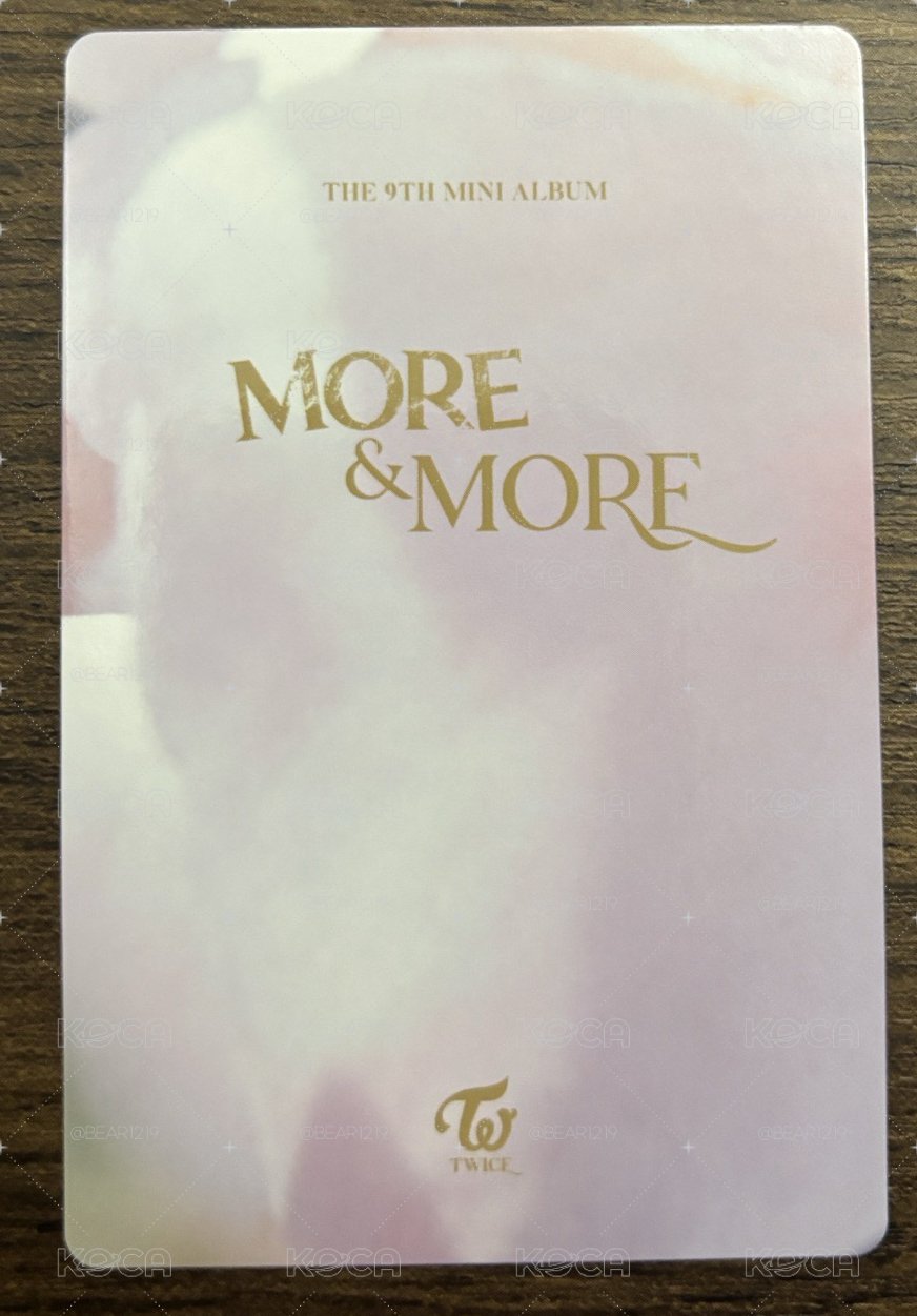 MOMO🩷MORE & MORE預售禮