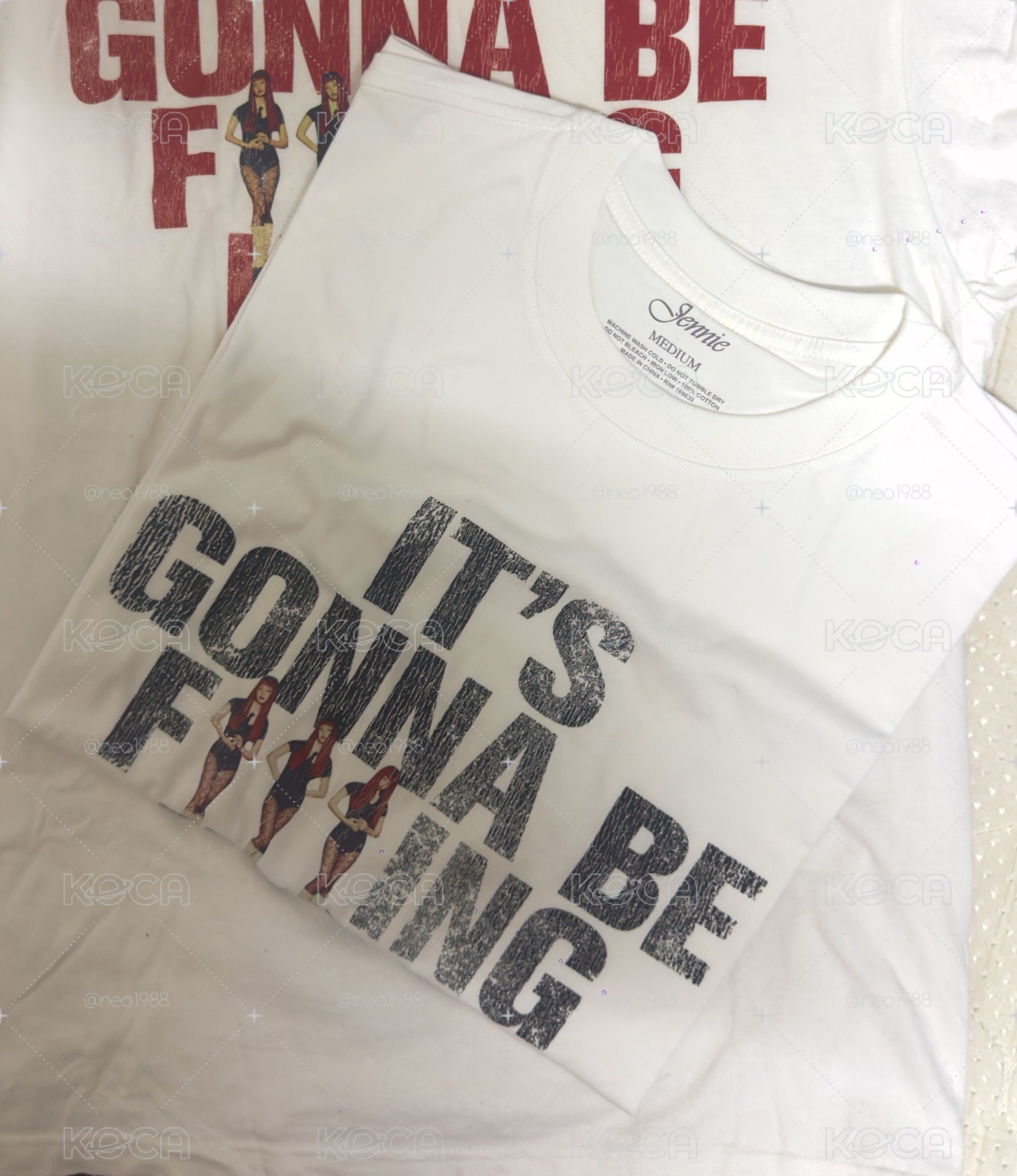 Like JENNIE Statement Tee(Black)