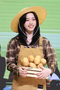 山竹手上那顆🥔