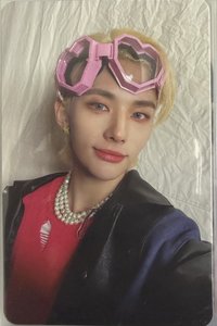 🕶️🥟