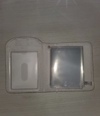 一宮格卡冊 最多可裝41張卡（默認有使用痕跡
