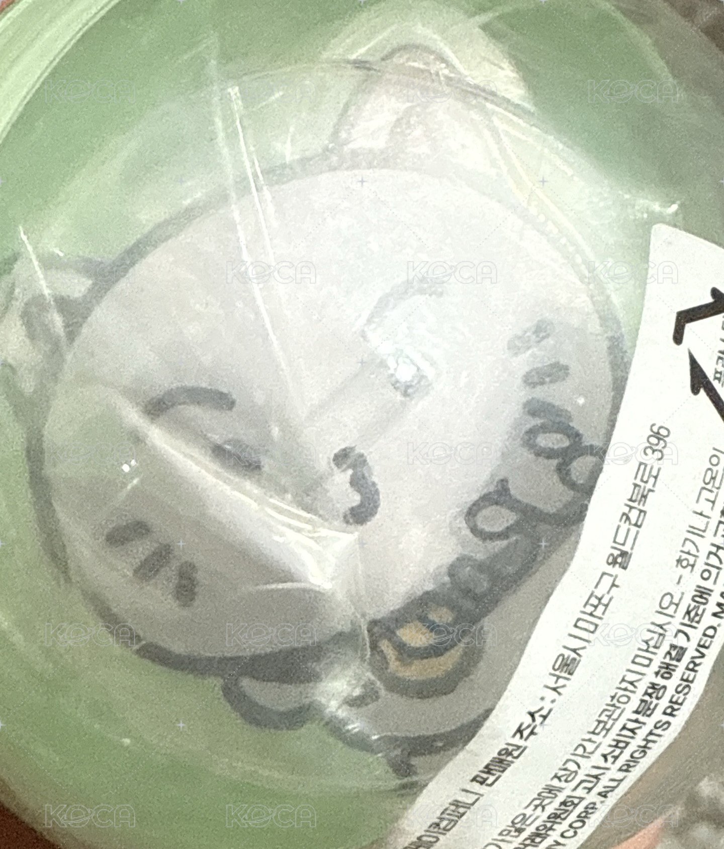 8 room  立牌傘德（綁100出）