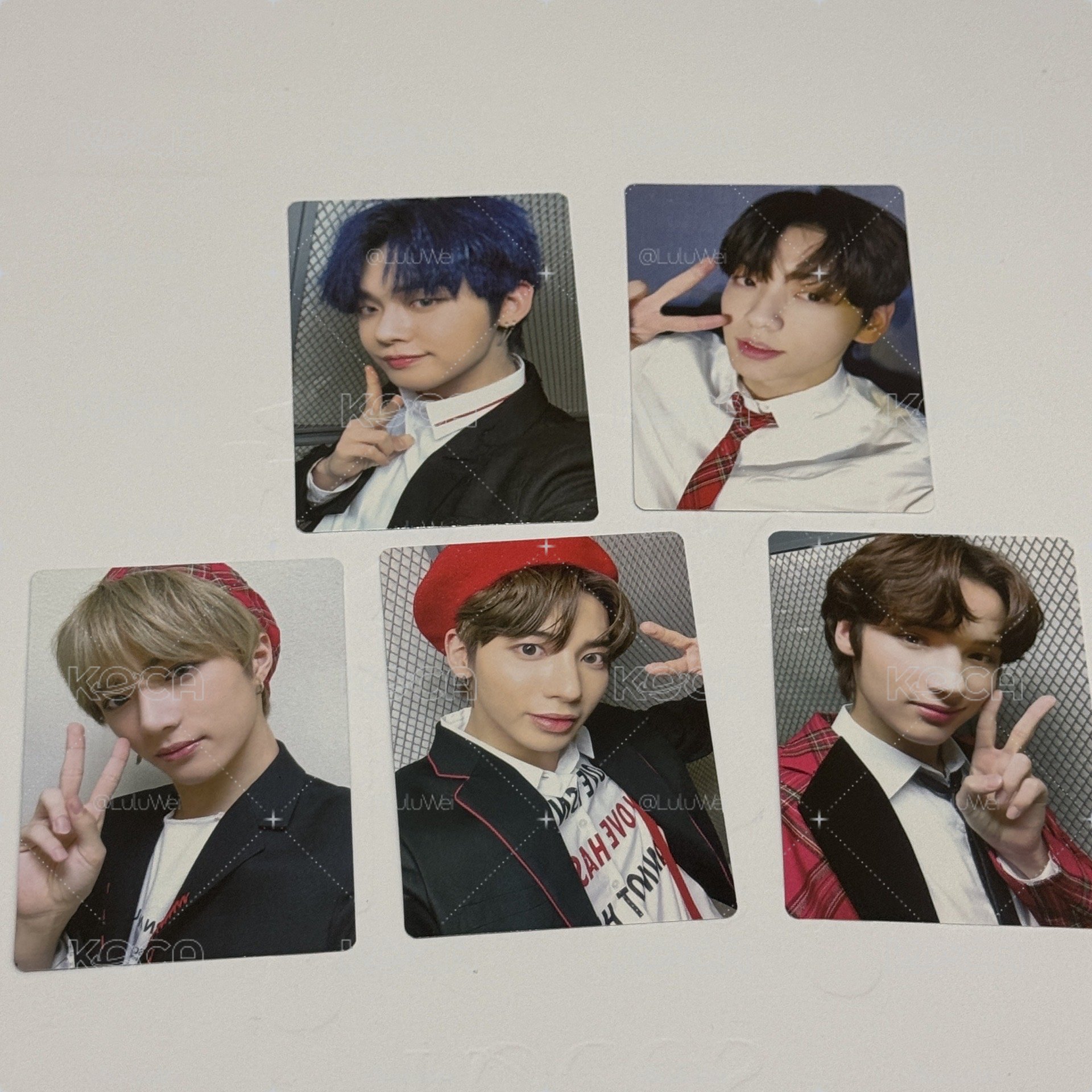 TXT 一代手燈小卡