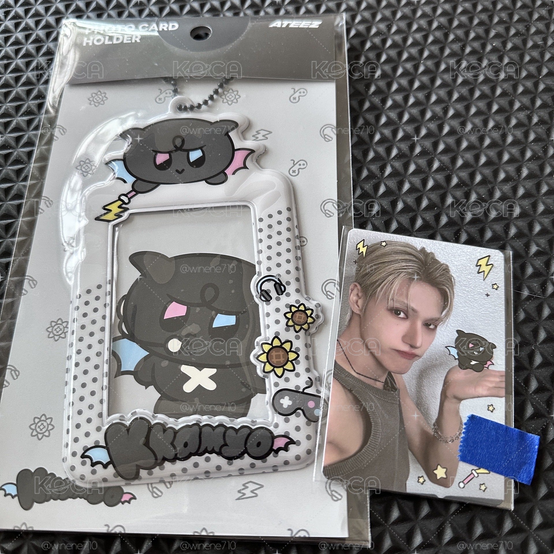 榮 MIGHTEEZ US 限定卡套