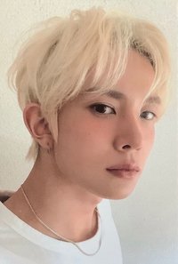 Qrsessed x EVAN 代言卡 