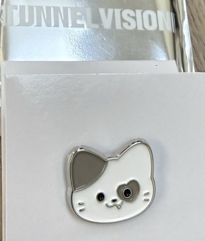 隨機金屬徽章  ITZY TUNNEL VISION 三巡日場週邊