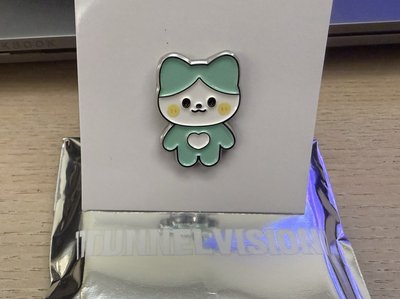隨機金屬徽章  ITZY TUNNEL VISION 三巡日場週邊