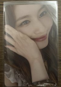 圖左