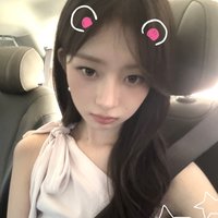 直井怜頰肉