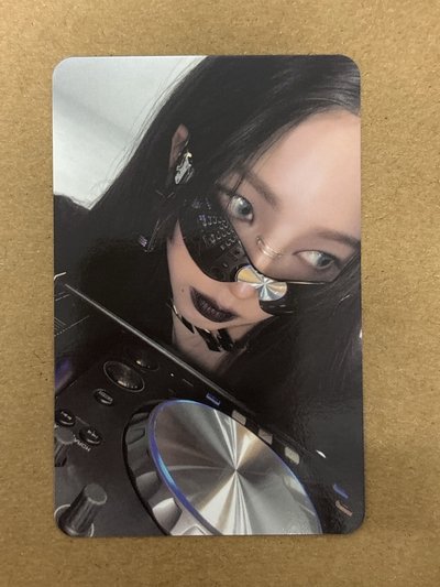 Whiplash 專輯卡 beat柚